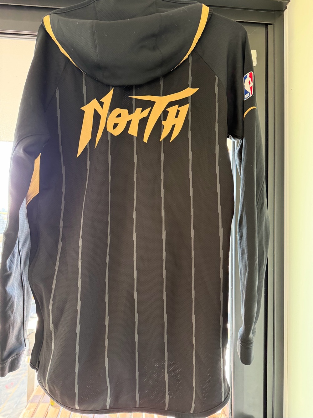 Toronto Raptors 2019/2020 Men's S Hooded 'North' Pullover - NIKE NBA